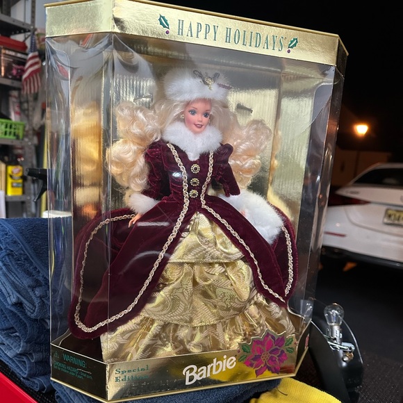 1996 Special Edition Holiday Barbie collectible